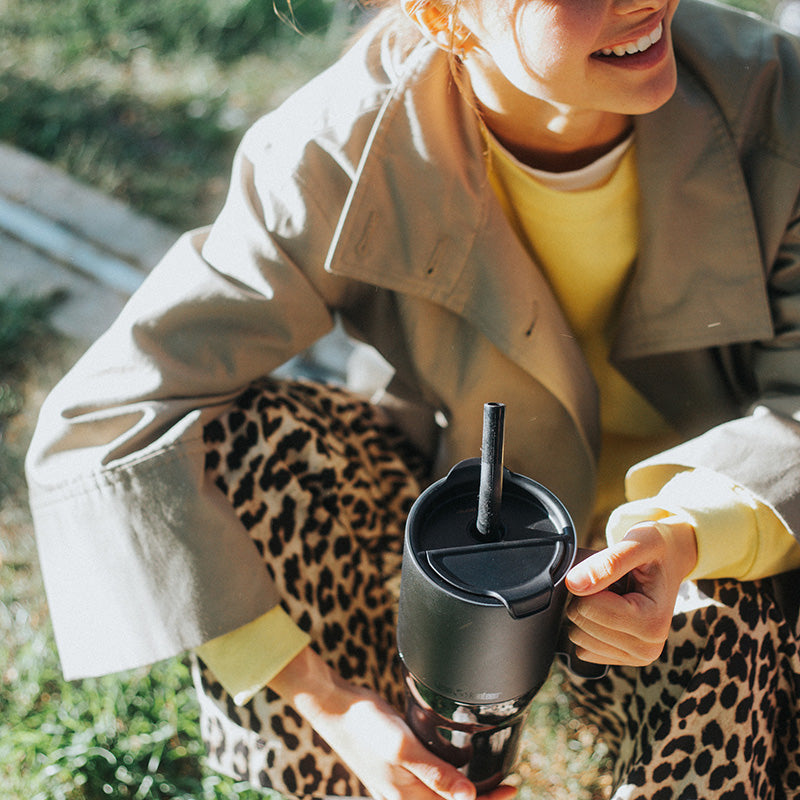 26oz-rise-tumbler-with-straw-lid-m7 26oz_rise_tumbler_black_woman_topview_square.jpg