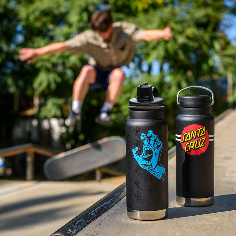 32oz-tkwide-with-chug-cap-santa-cruz-screaming-hand-c9 32oz_20oz_water_bottles_santacruz_skater_ramp_square.jpg