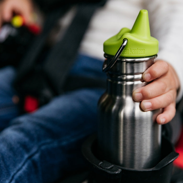 classic-kid-sippy-cap-w6 K12CNSIPPY-BS-sippy_bottle_carseat_lifestyle_6a57ff1f-474b-4c60-9003-2a6f3a064213.jpg