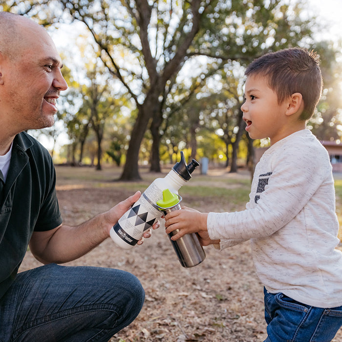 classic-kid-sippy-cap-w6 K12CNSIPPY-BS-sippy_cap_dad_lifestyle.jpg