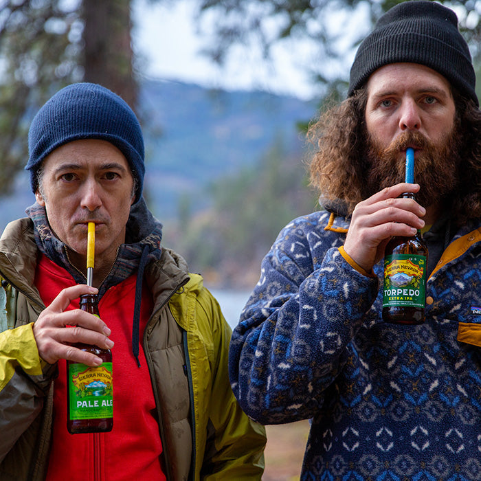 straw-4-pack-b0 recycled_steel_straws_beers_dudes_lifestyle.jpg