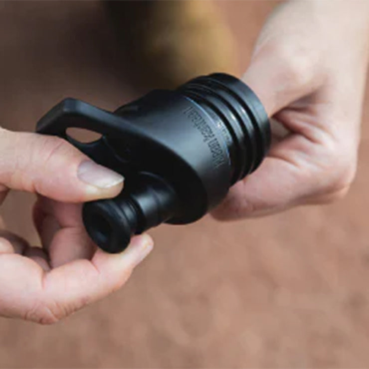sport-cap-maintenance-kit-q2 sport_cap_maintenance_kit_pull_valve_out_lifestyle.jpg